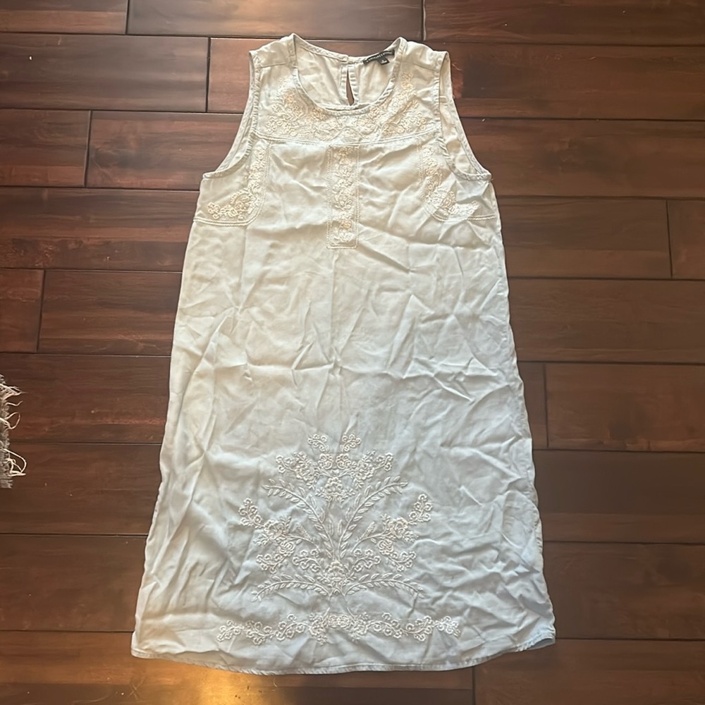 sun dress
sorry it’s wrinkled can be ironed out